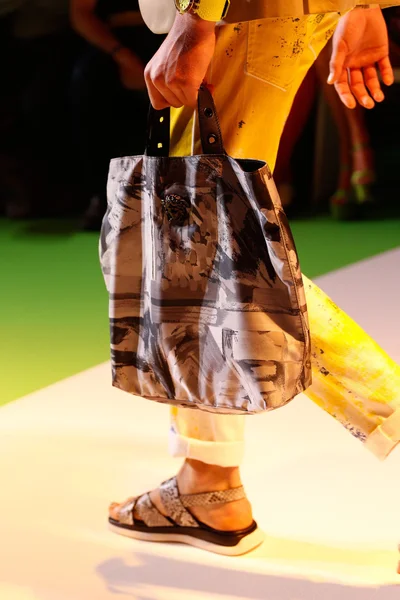 Look 47
